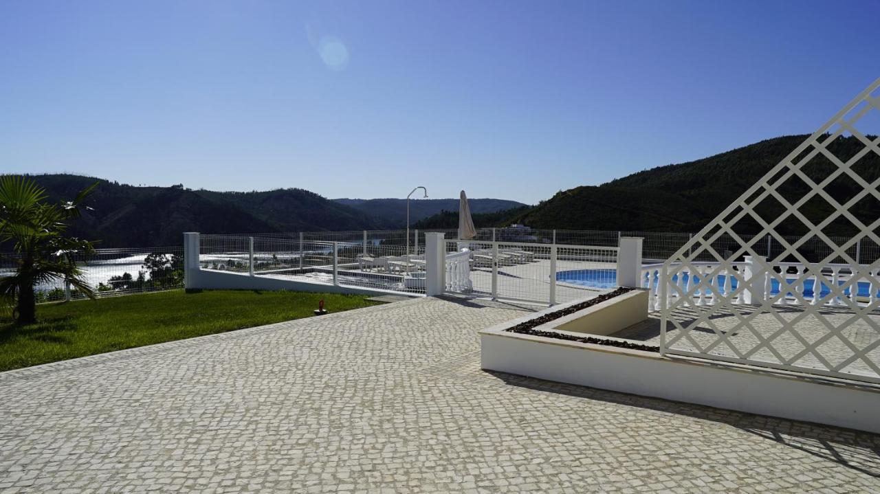 Lago Azul Villas Ferreira do Zêzere Extérieur photo