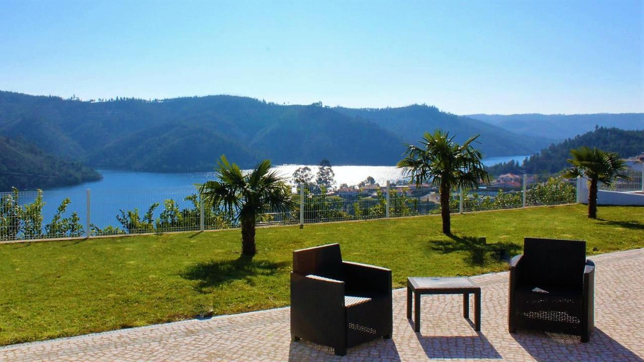 Lago Azul Villas Ferreira do Zêzere Extérieur photo