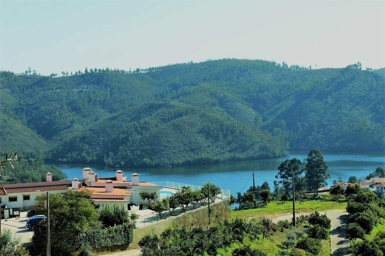Lago Azul Villas Ferreira do Zêzere Extérieur photo